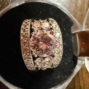 Elegant Sterling Silver and diamond Ring